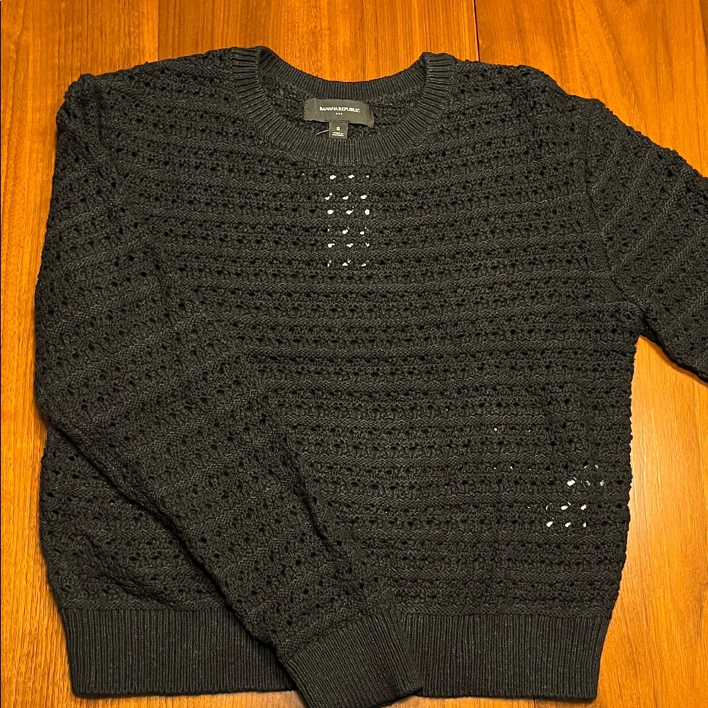 Banana Republic Women’s Open-Knit Cotton/Linen Black Crewneck Sweater Small NWT